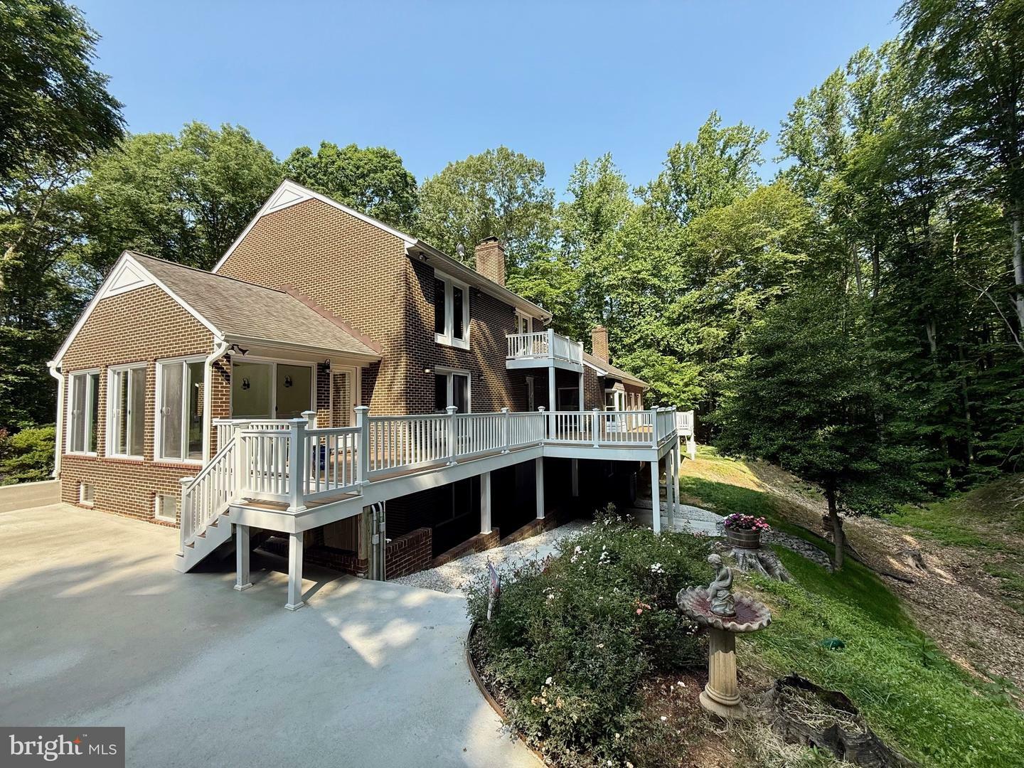 Property Photo: 14750 Pilea Place MD 20637