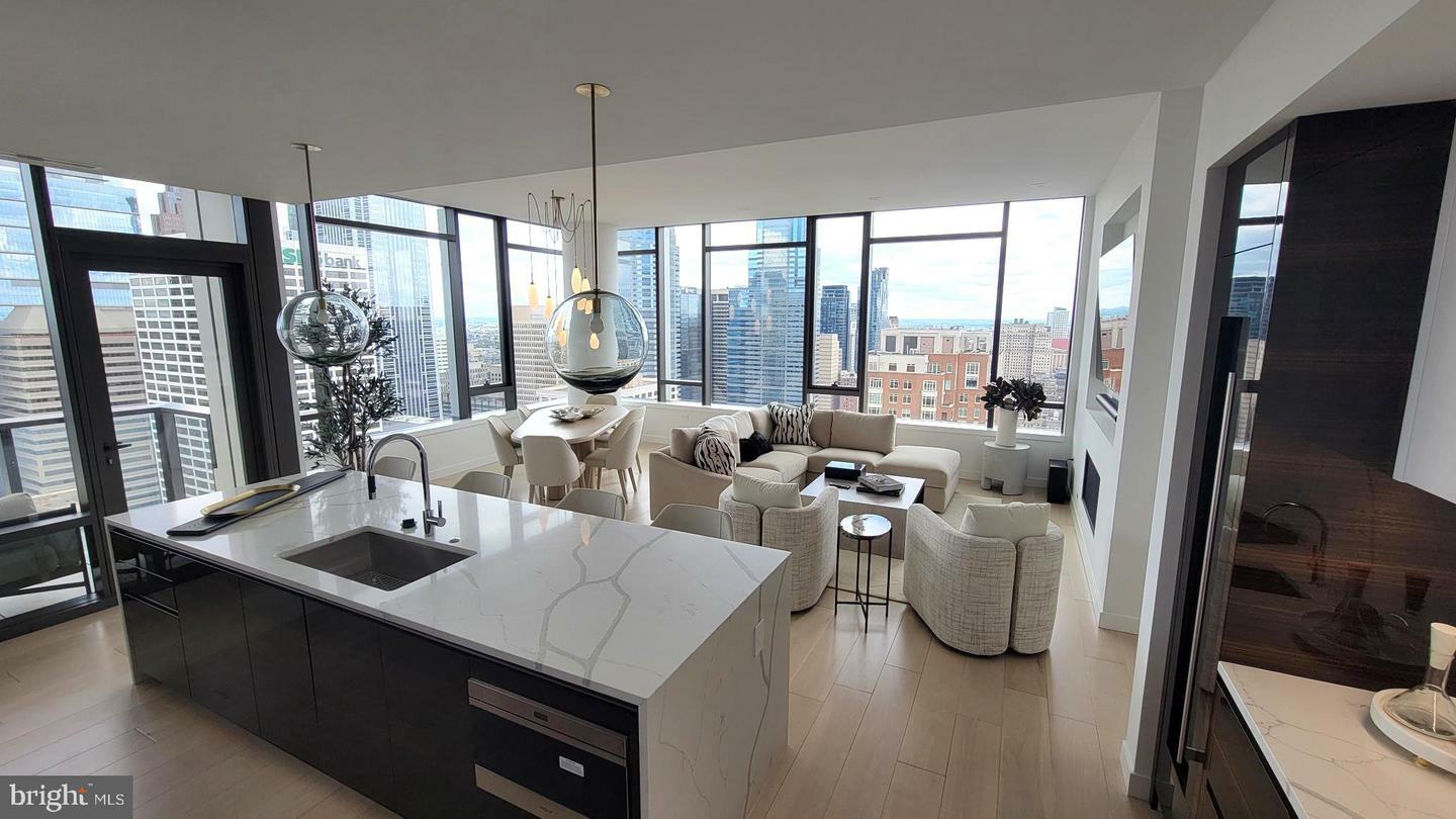 Property Photo: 1911 Walnut Sky 4 PA 19103