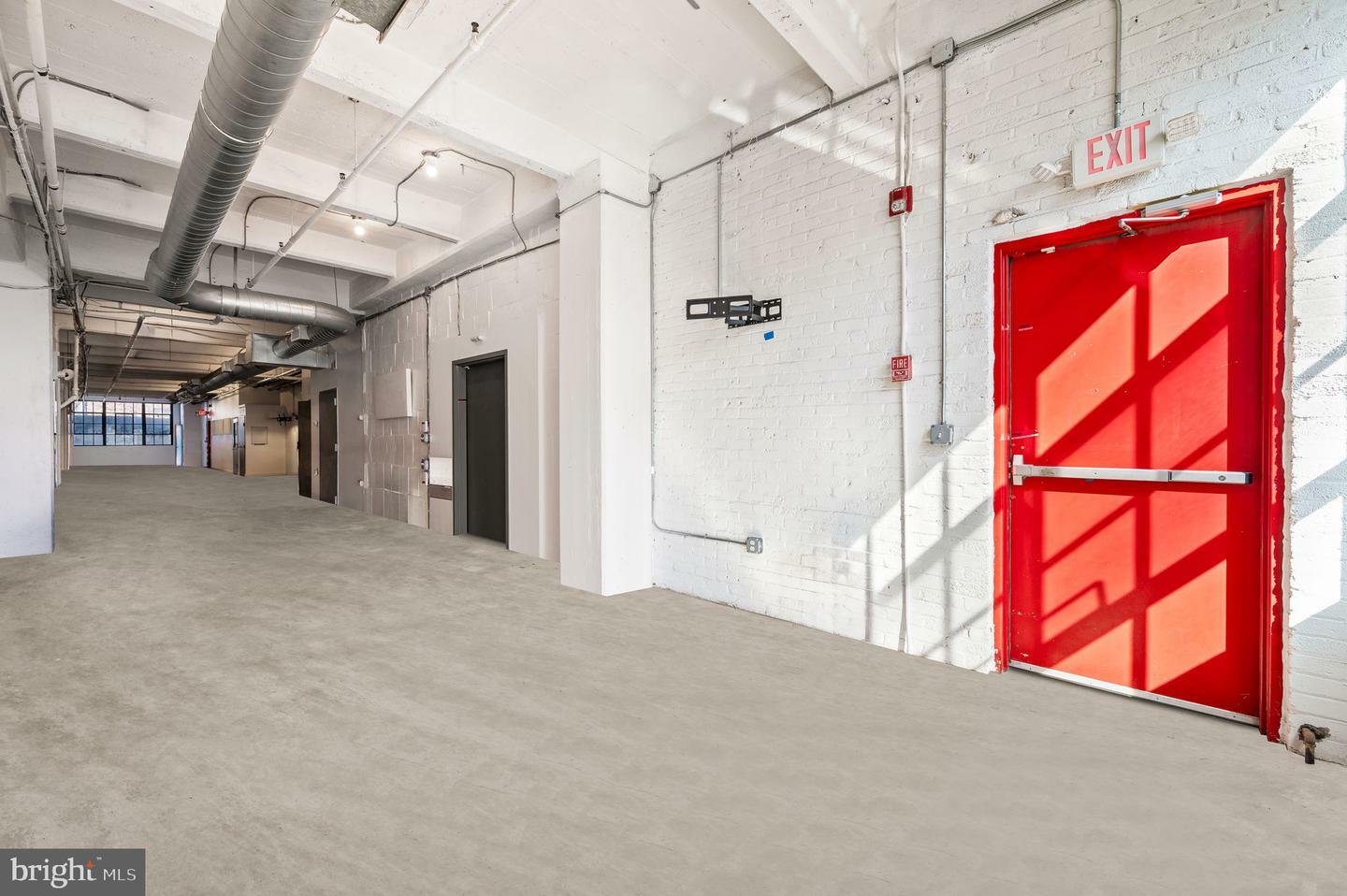 Property Photo: 20 N 3rd Street 22 201 PA 19106