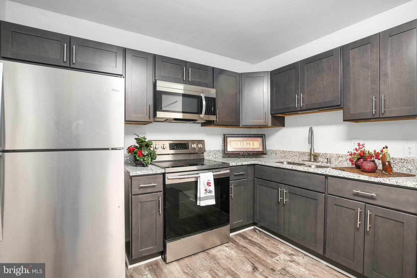 Property Photo: 903 Bellows Avenue VA 22405