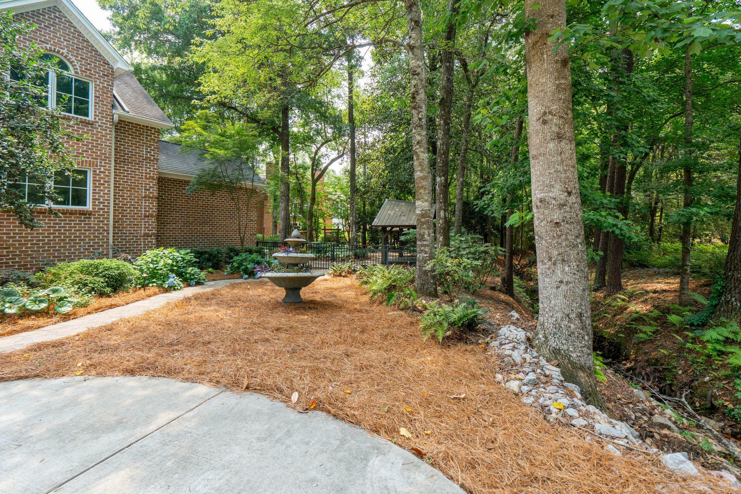 Property Photo: 125 Drayton Drive SC 29483