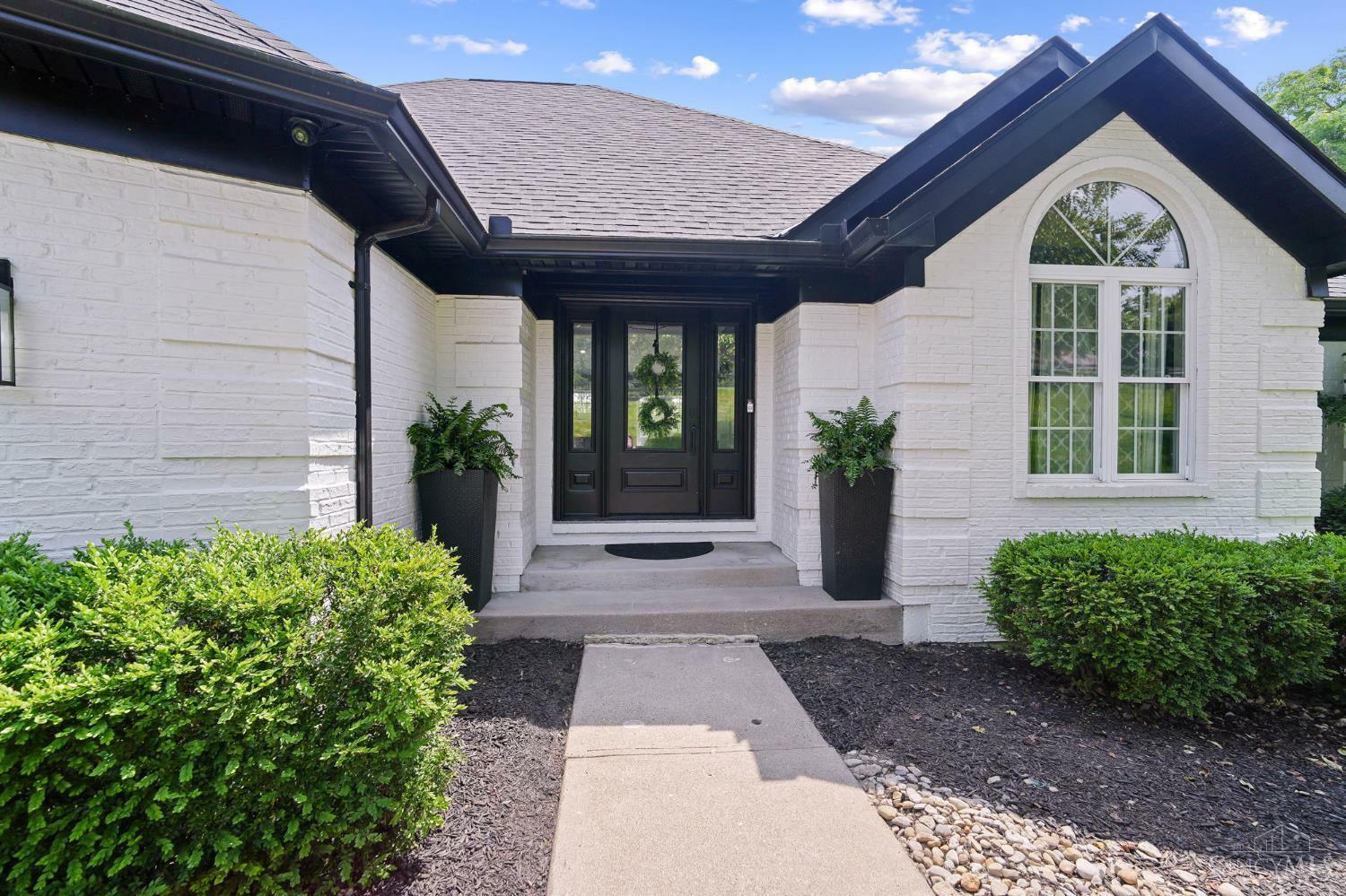 Property Photo: 4261 Hamilton Road OH 45036