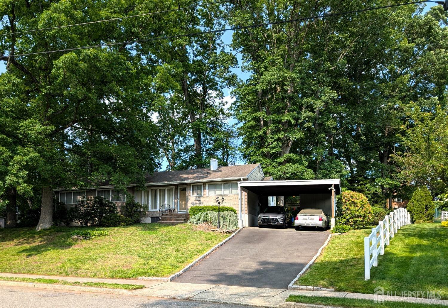 Property Photo: 28 Tanglewood Lane NJ 08816
