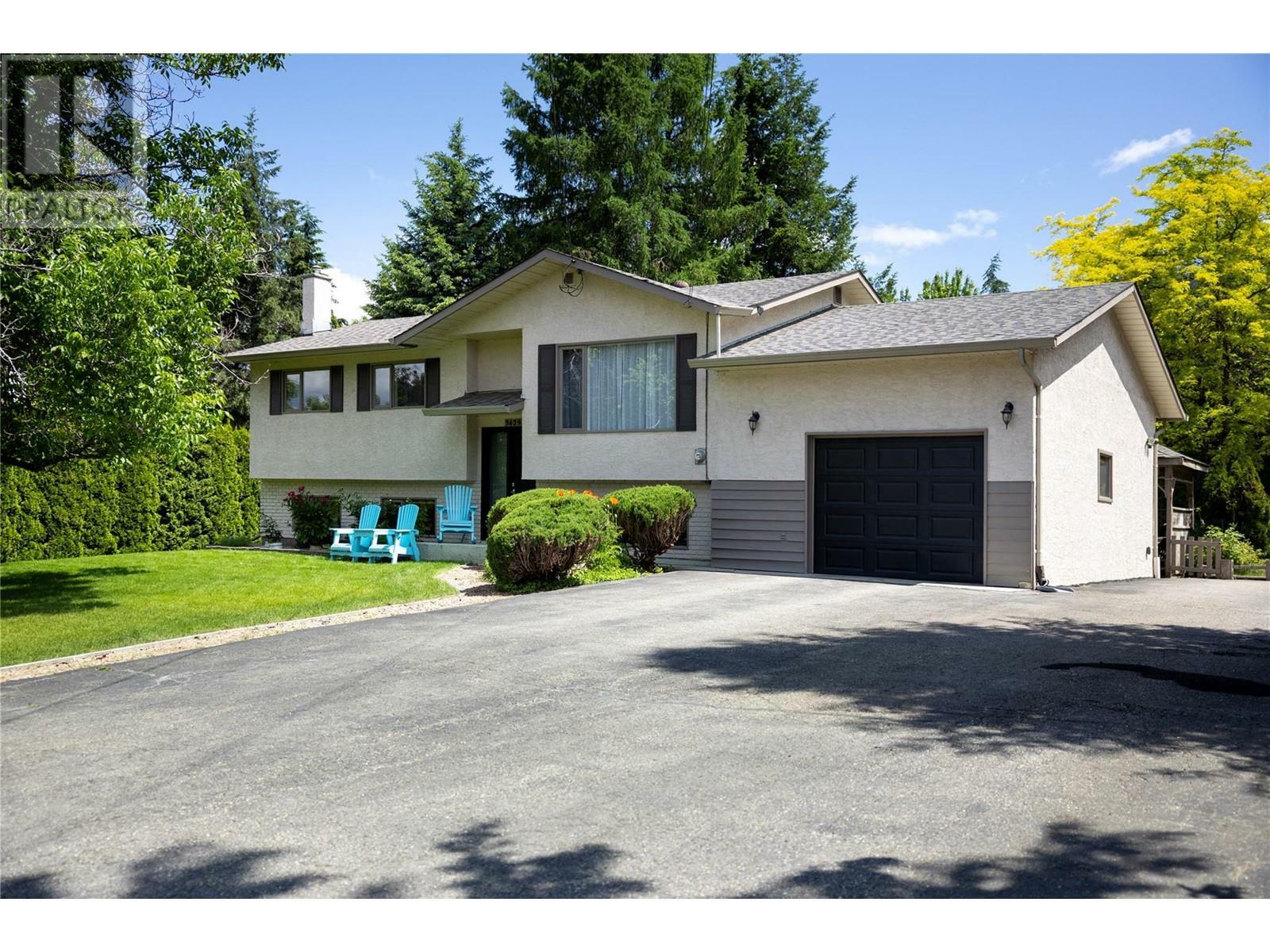 Property Photo: 3429 Larch Drive BC V4Y 0S8