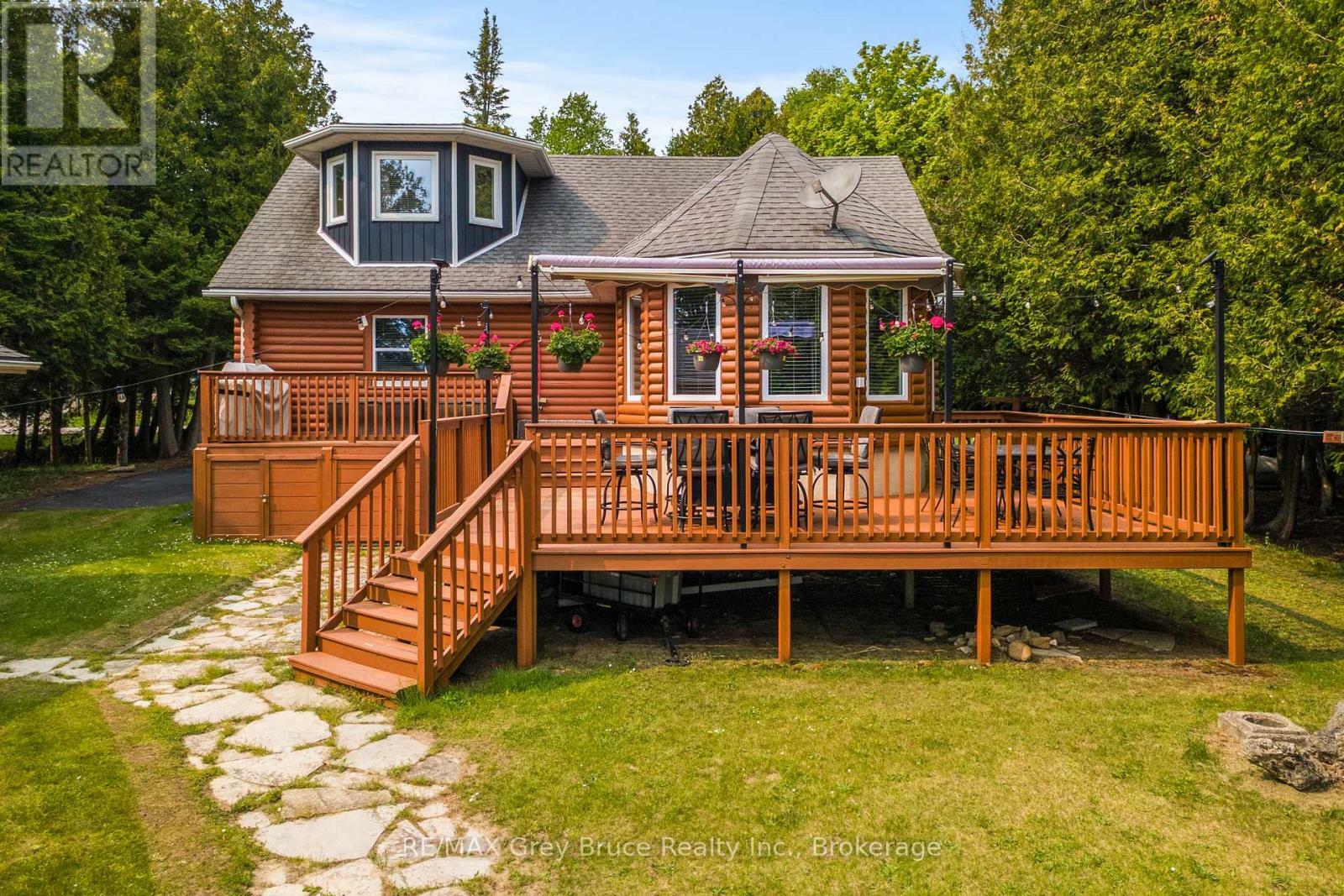 805 Howdenvale Road  South Bruce Peninsula ON N0H 2T0 photo