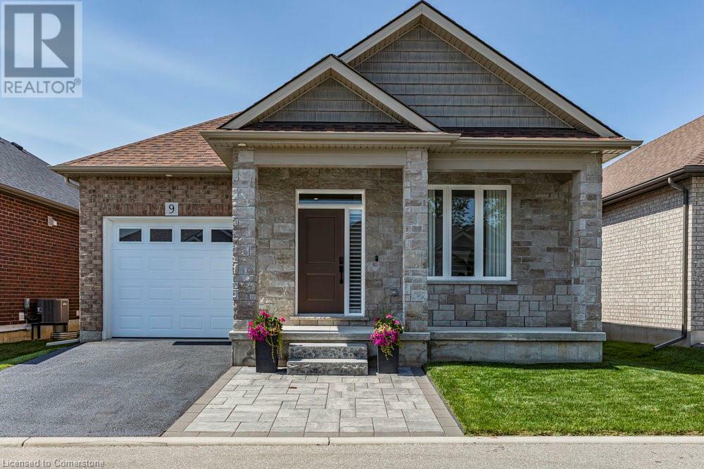 Photo de la propriété: 6 Beckett Drive 9 ON N3T 6E5