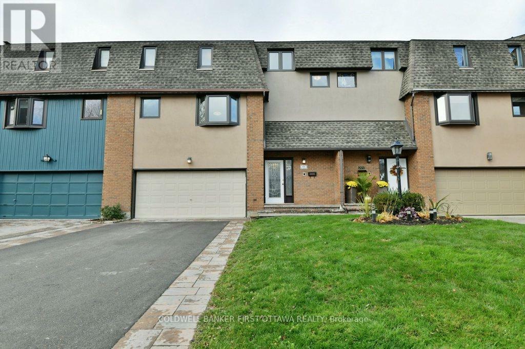 202 Kehoe Street  Ottawa ON K2B 6A5 photo