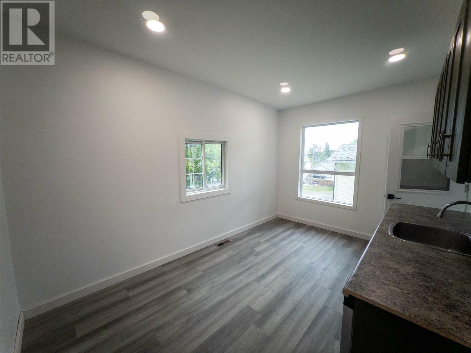 Property Photo: 518 Sixth Avenue South ON P9N 2C5