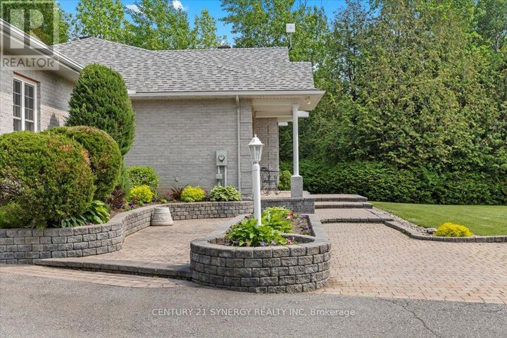 Property Photo:  1921 Greys Creek Road South  ON K4P 1H7 