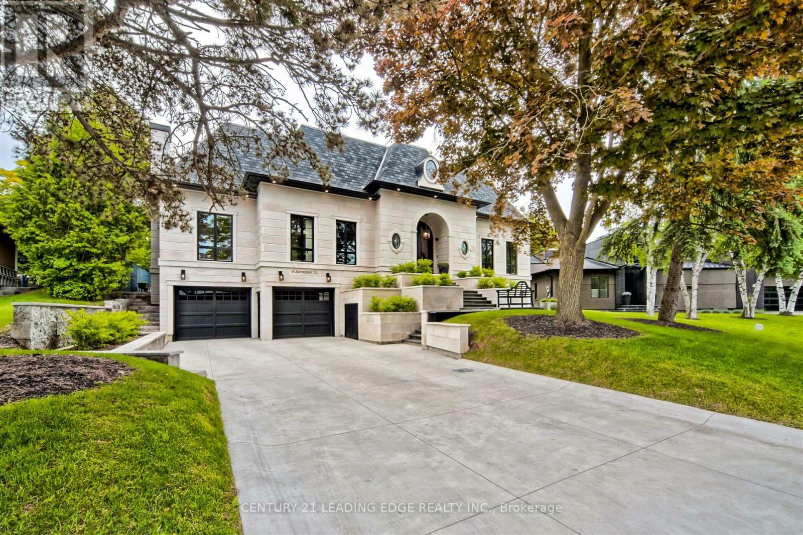 Property Photo:  9 Sandpiper Court  ON M3A 3G7 