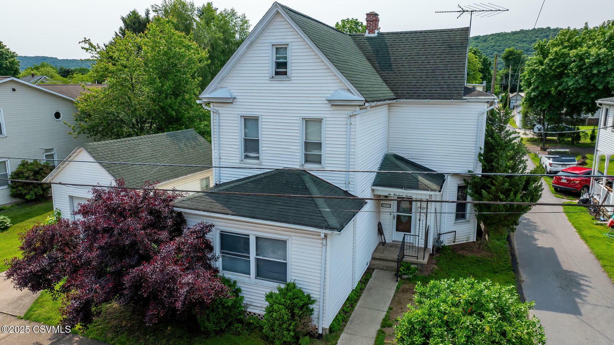Property Photo: 207 E 9th Street PA 17815