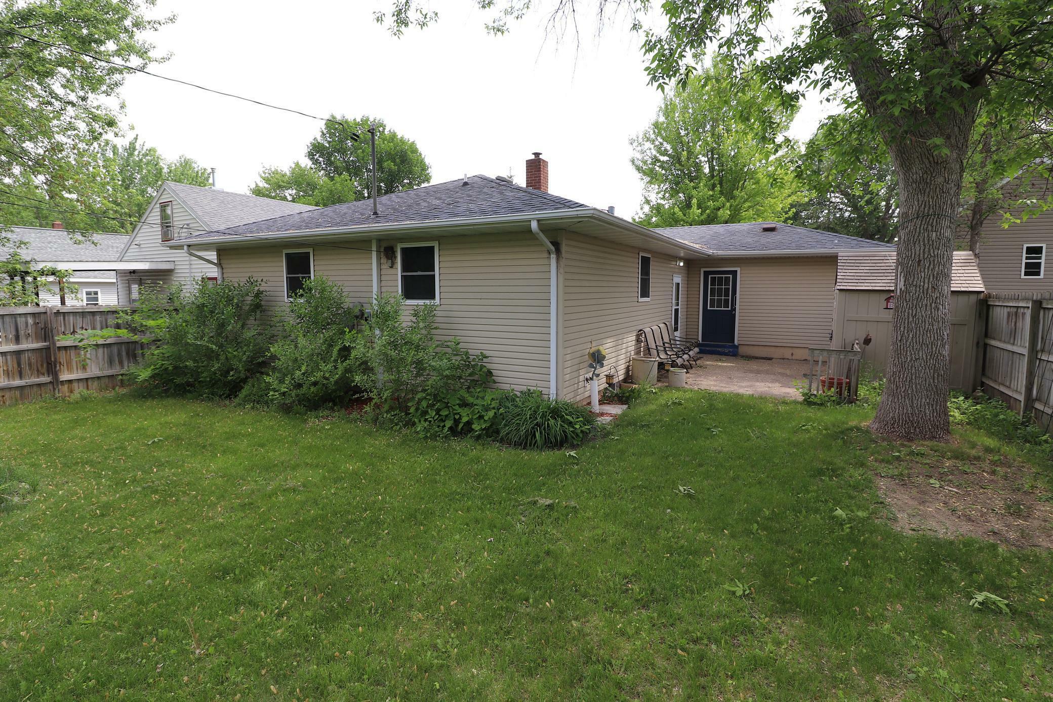 Property Photo: 1138 Cleveland Avenue MN 56501