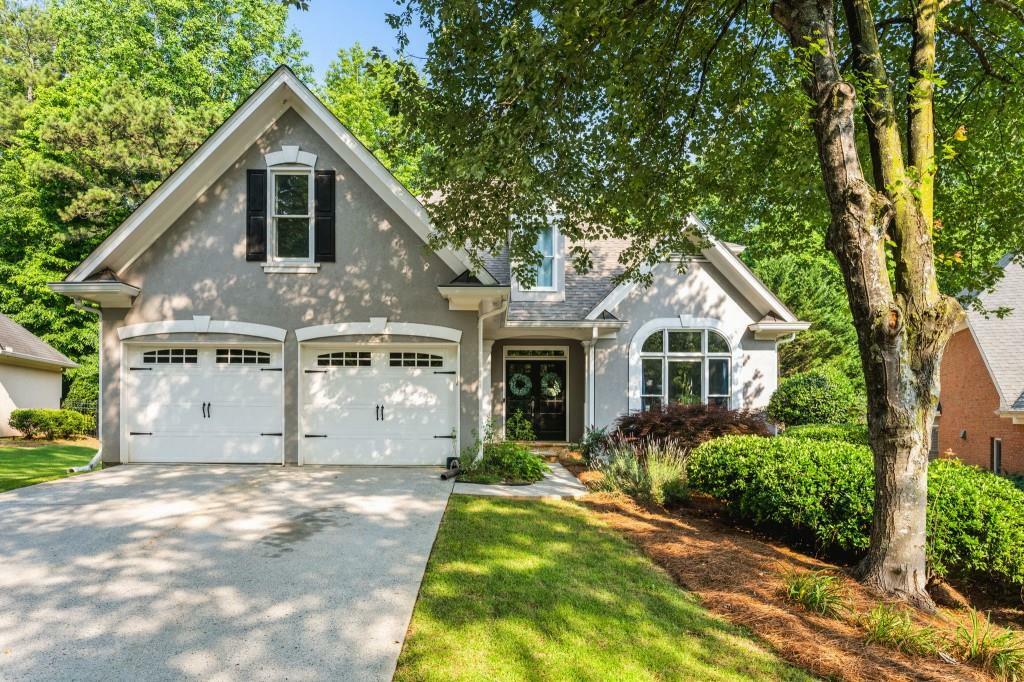 Property Photo: 1010 Longcreek Pointe GA 30005