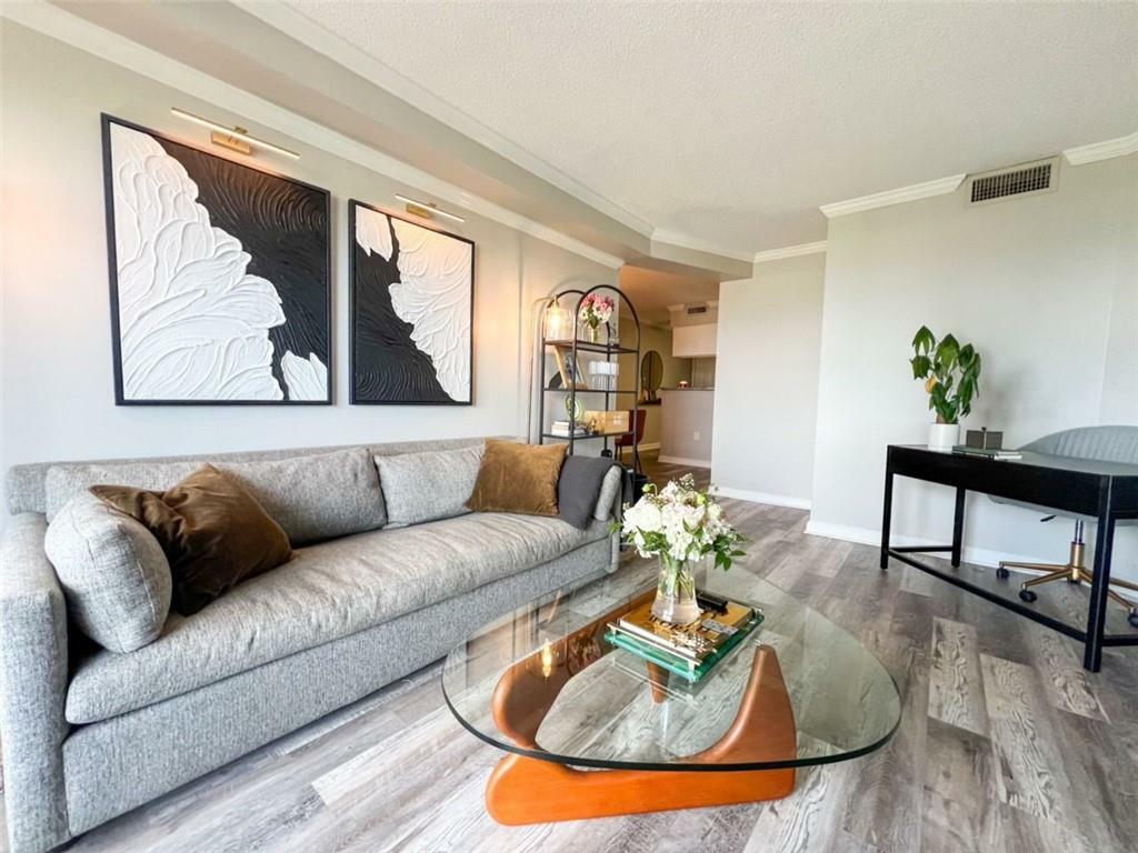 Property Photo: 795 Hammond Drive 1802 GA 30328