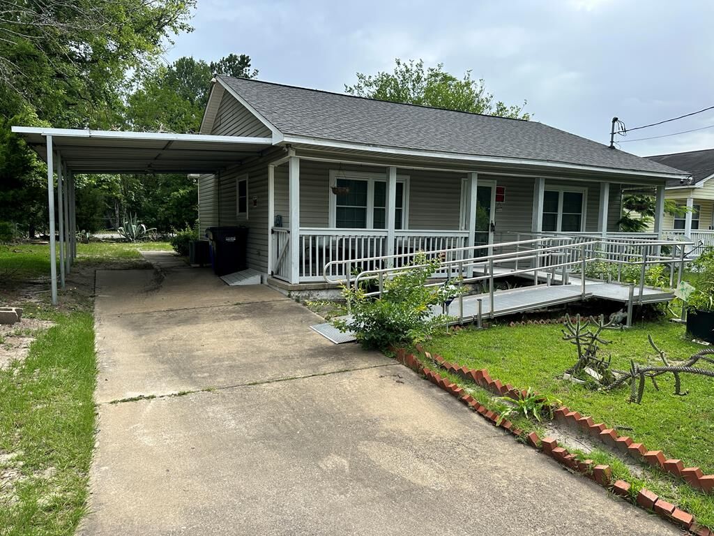 Property Photo:  1103 52nd Street  GA 31904