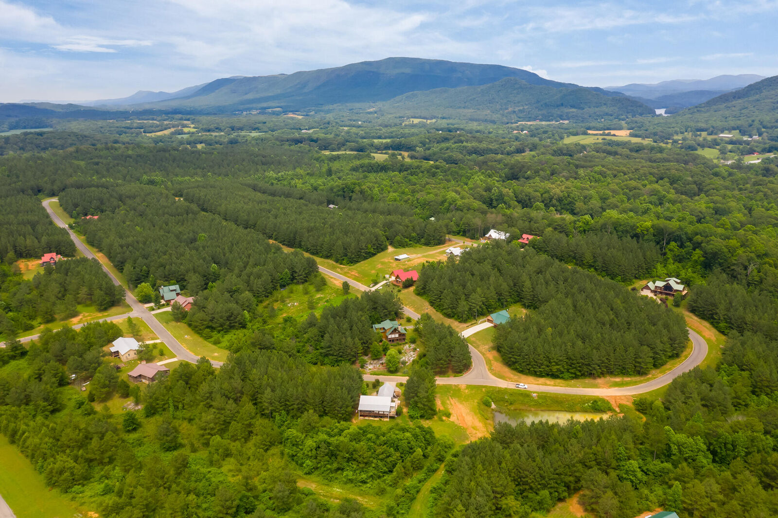 Property Photo: 143 Casson Road TN 37361