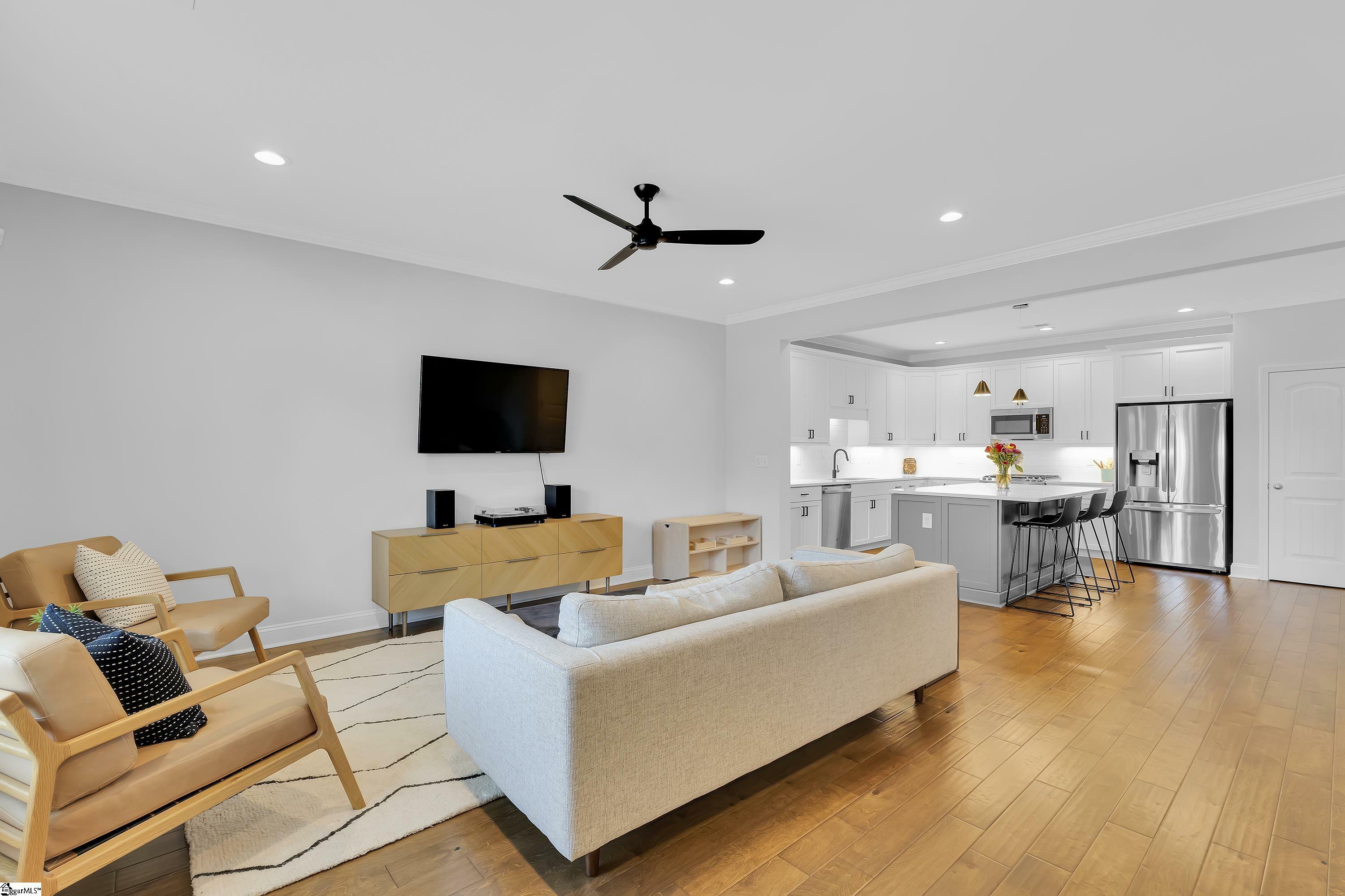 Property Photo: 253 Rocky Slope Road SC 29607