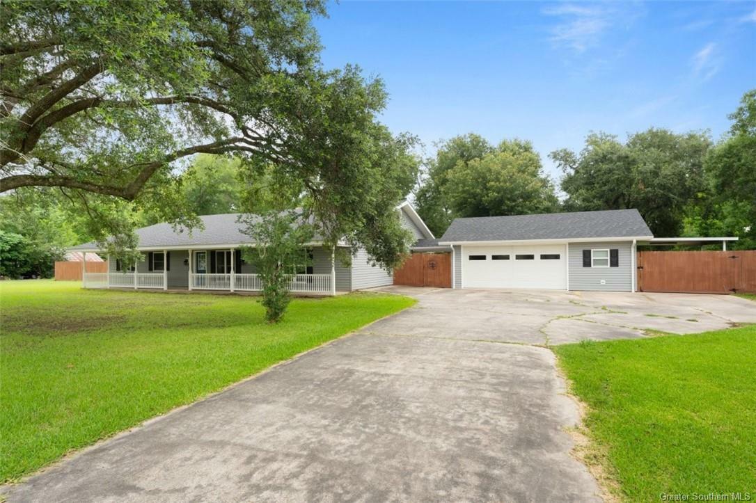 Property Photo:  8274 Frontage Road  LA 70647 