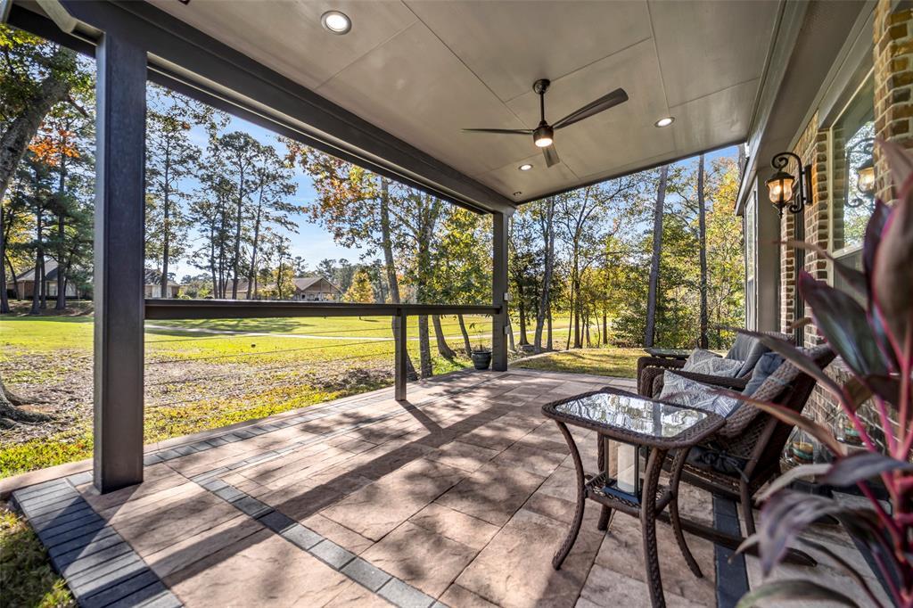 Property Photo: 5 Stone Creek TX 77304