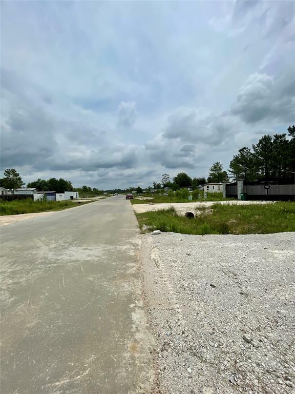 Property Photo: 510 Road 5510 TX 77327
