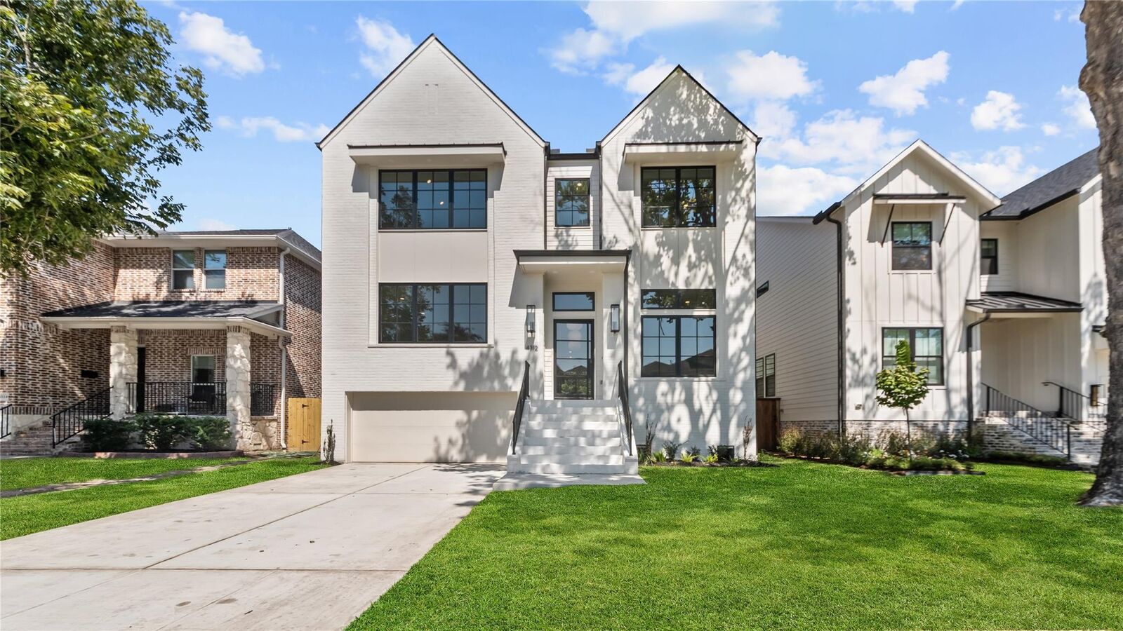 Property Photo: 4312 Cynthia Street TX 77401