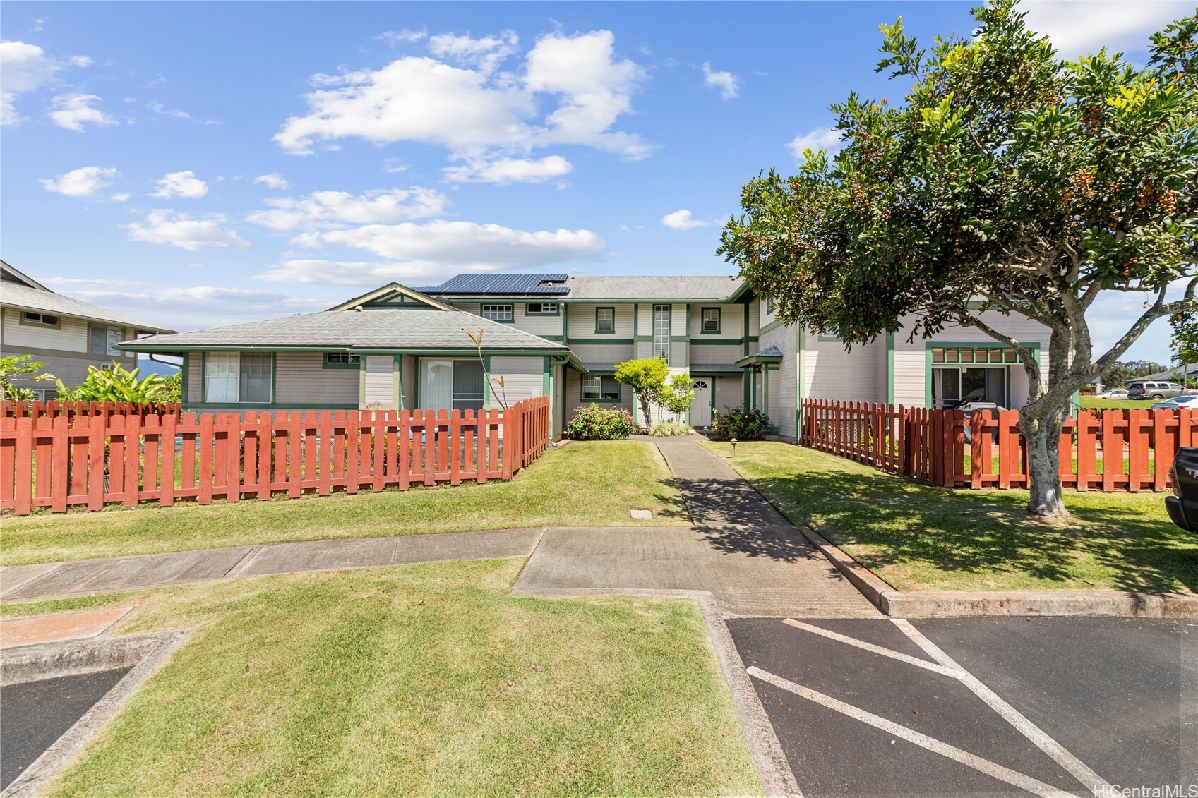 Property Photo: 95-1031 Kuauli Street 87 HI 96789
