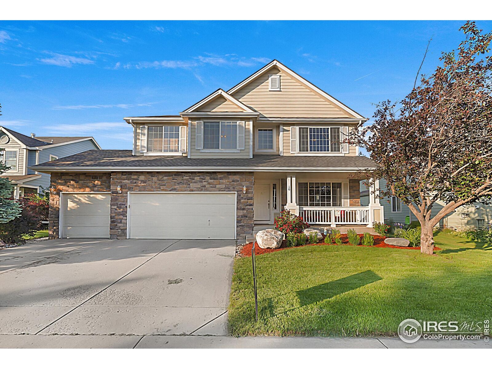 Property Photo:  116 Cobble Ct  CO 80550 