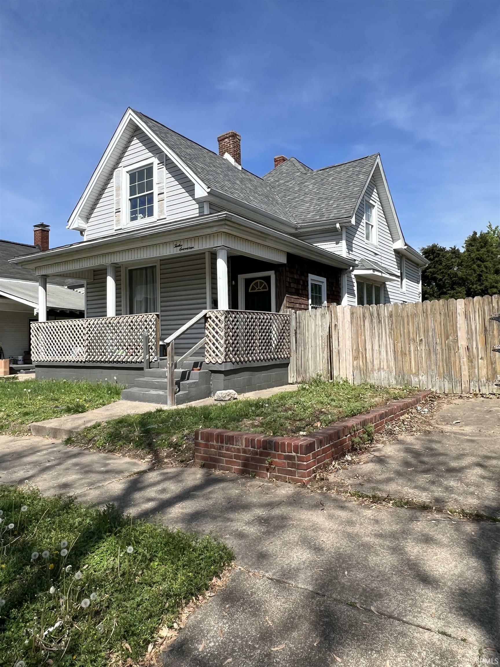 Property Photo: 1217 Edgar Street IN 47710