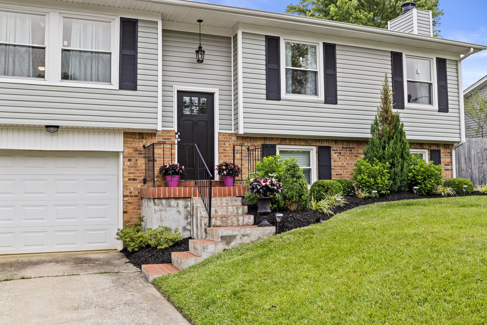 Property Photo: 2973 Tuscaloosa Lane KY 40515