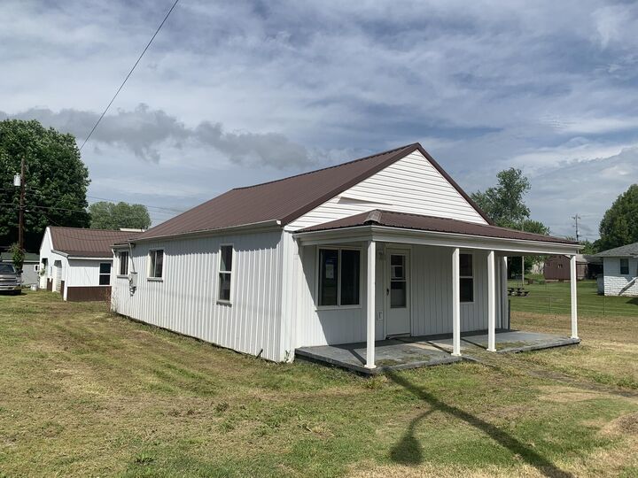 901 Eastern Avenue  Worthington KY 41183 photo