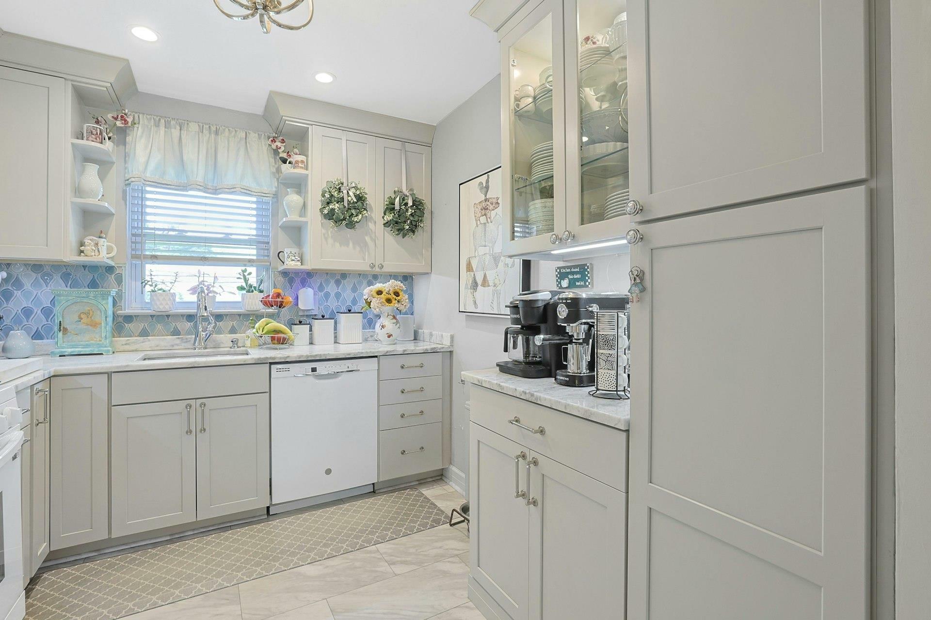 Property Photo: 135-5 S Highland Avenue D4 NY 10562