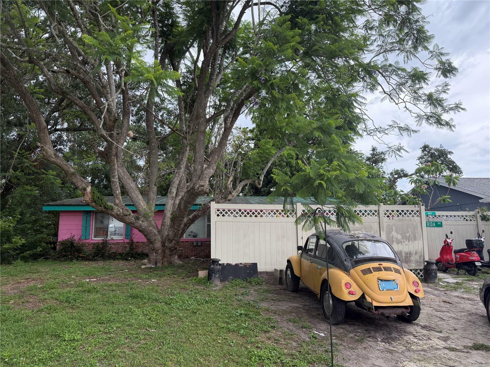 5011 Elfrida Avenue  Sarasota FL 34235 photo