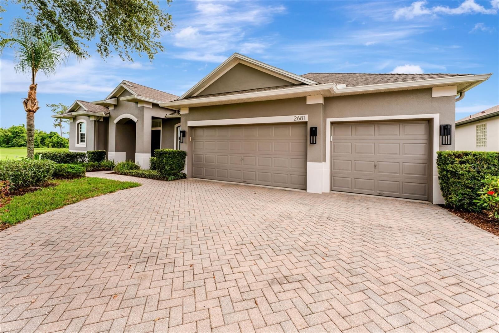 Property Photo: 2681 Cabernet Circle FL 34761