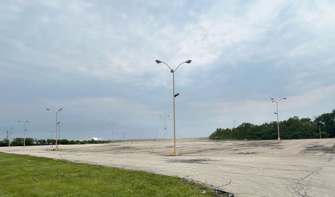 Property Photo: 1500 W Lincoln Highway IL 60451