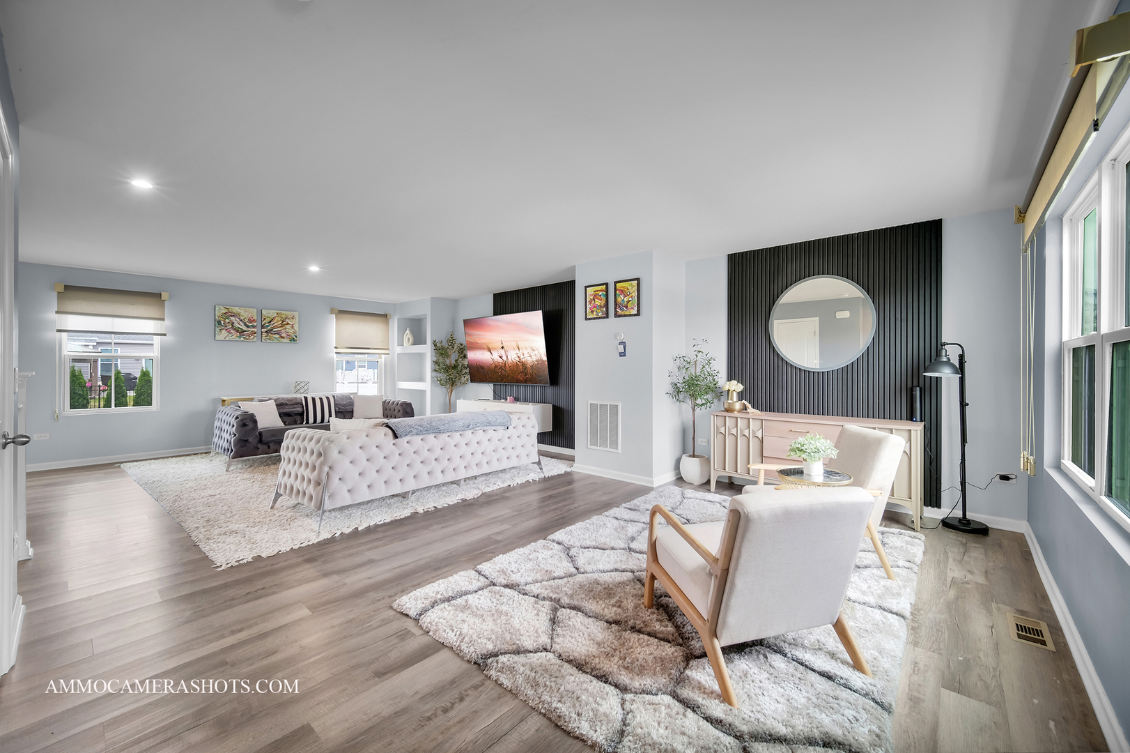 Property Photo: 531 Larkspur Lane IL 60140