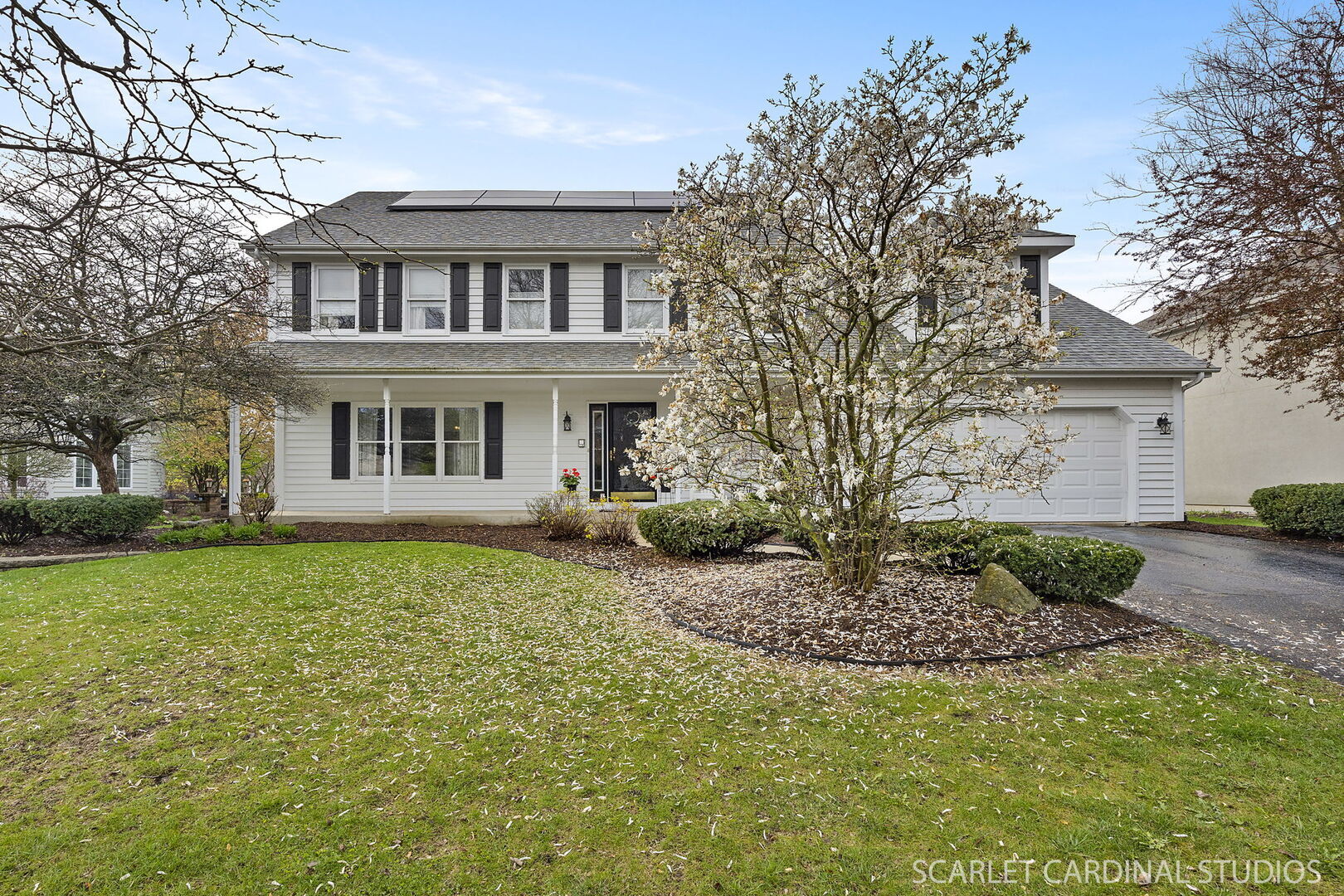Property Photo: 1208 Thackery Court IL 60564