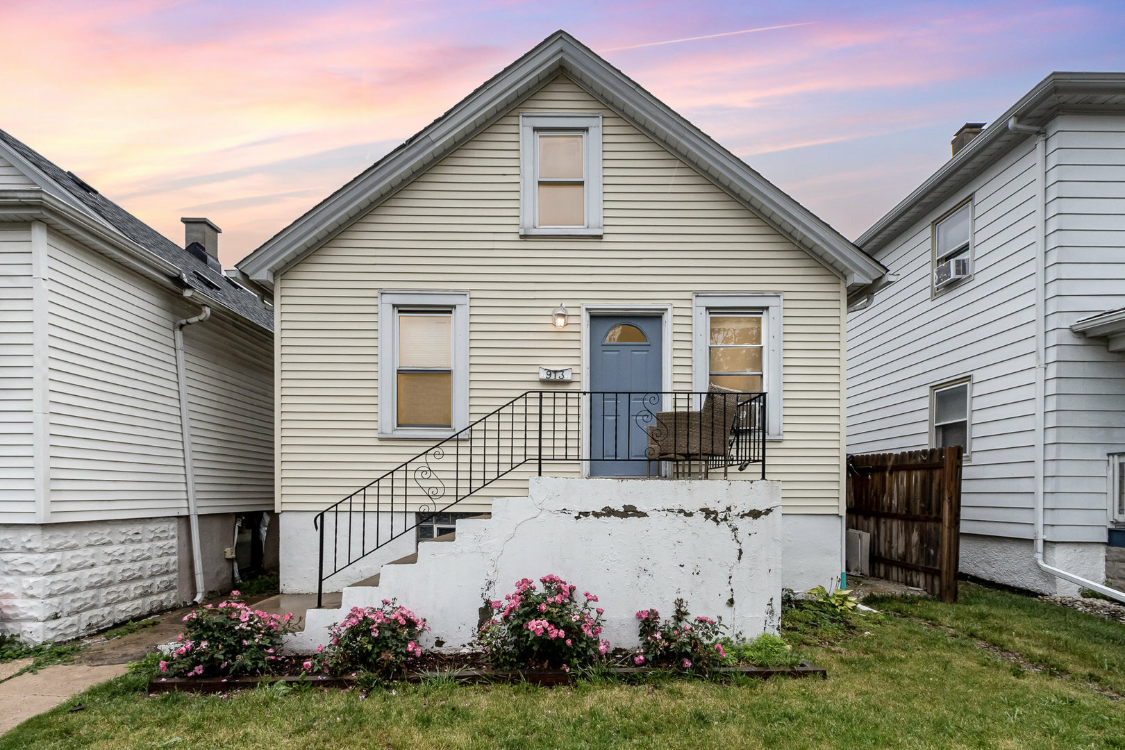 913 Otis Avenue  Rockdale IL 60436 photo