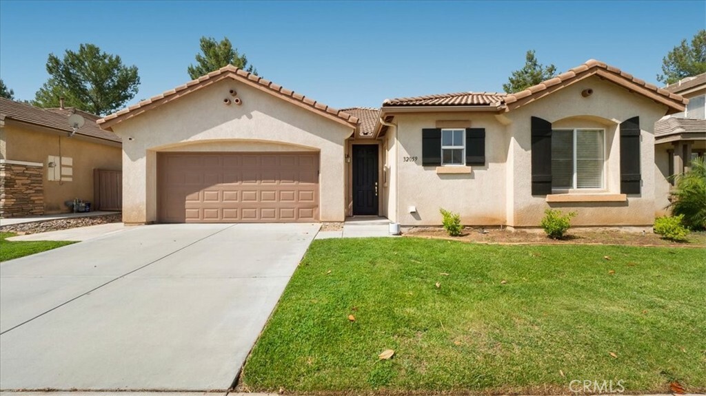Property Photo: 32059 Poppy Way CA 92532