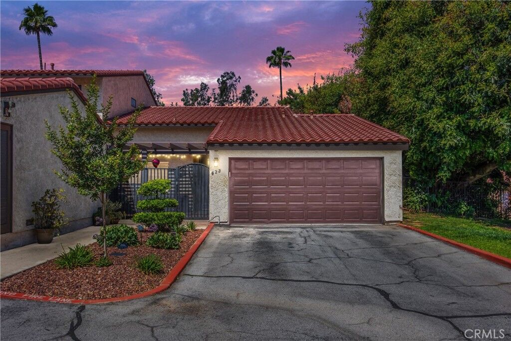 Property Photo:  623 E Palm Avenue  CA 92374 