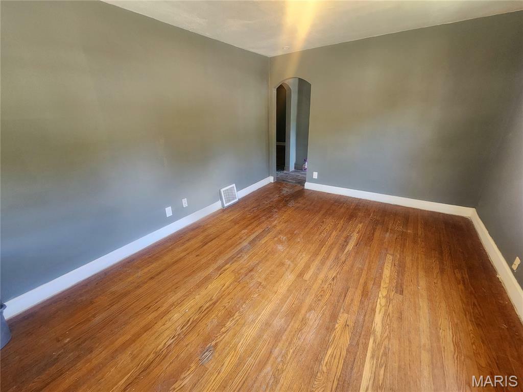 Property Photo: 3412 Pine Grove Avenue MO 63121