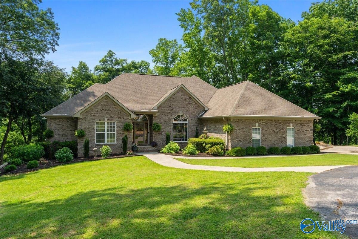 Property Photo:  655 Carriger Road  AL 35750 