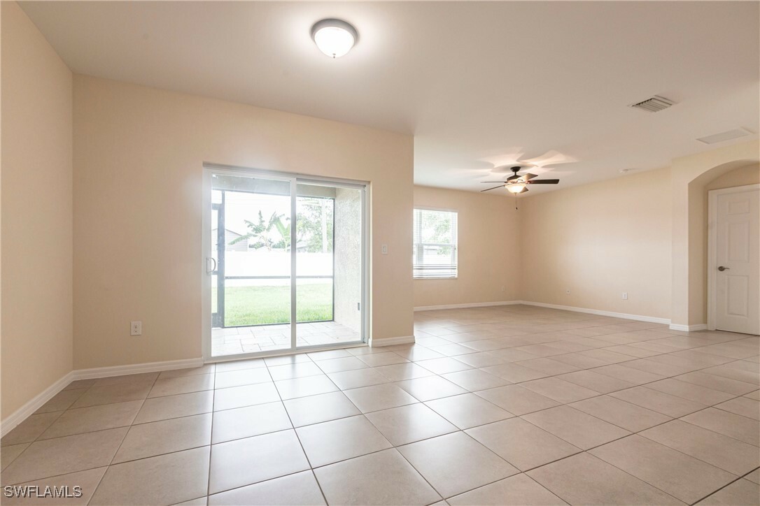Property Photo:  626 SW 26th Terrace  FL 33914 