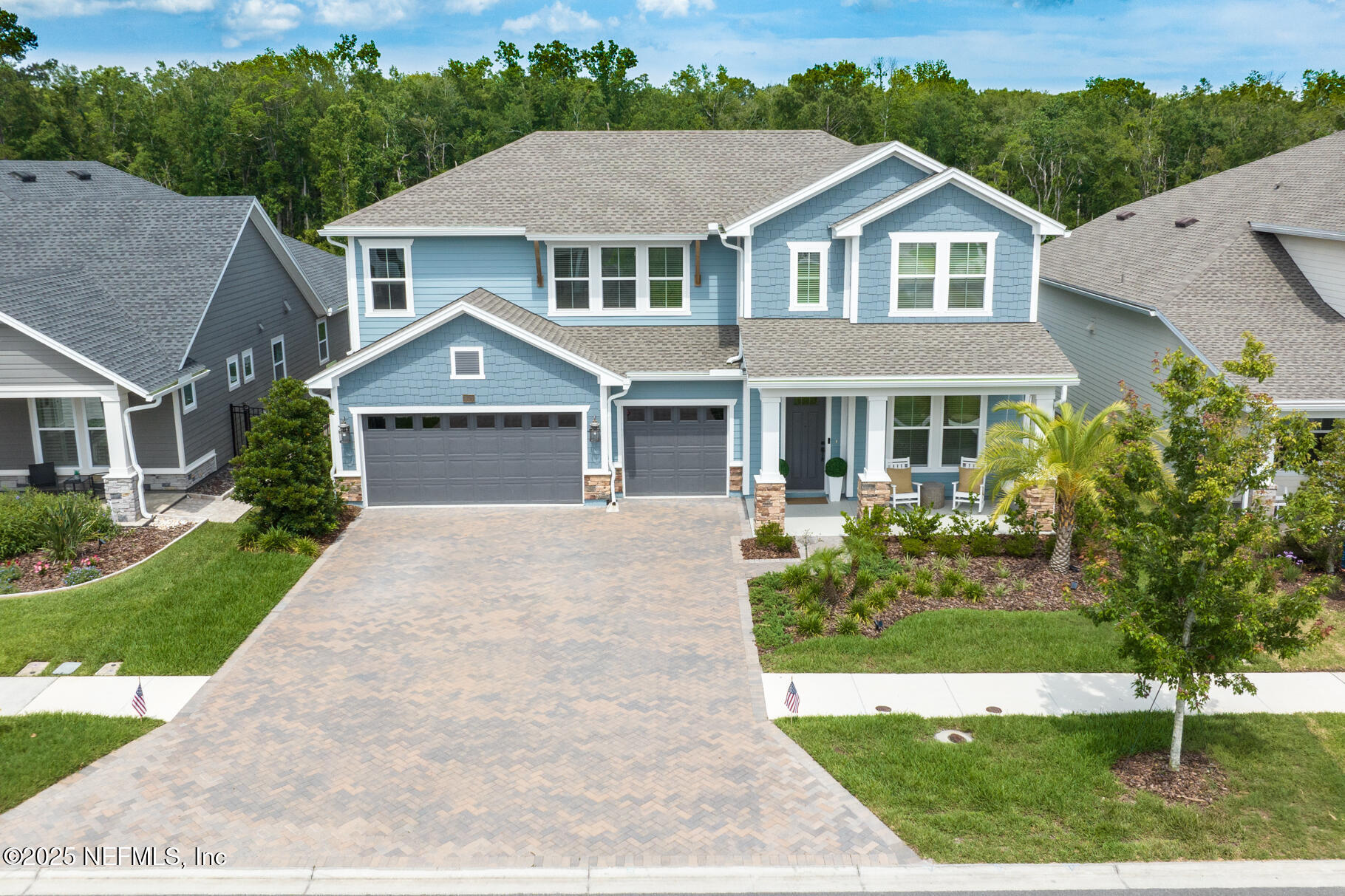 Property Photo:  843 Windley Drive  FL 32092 