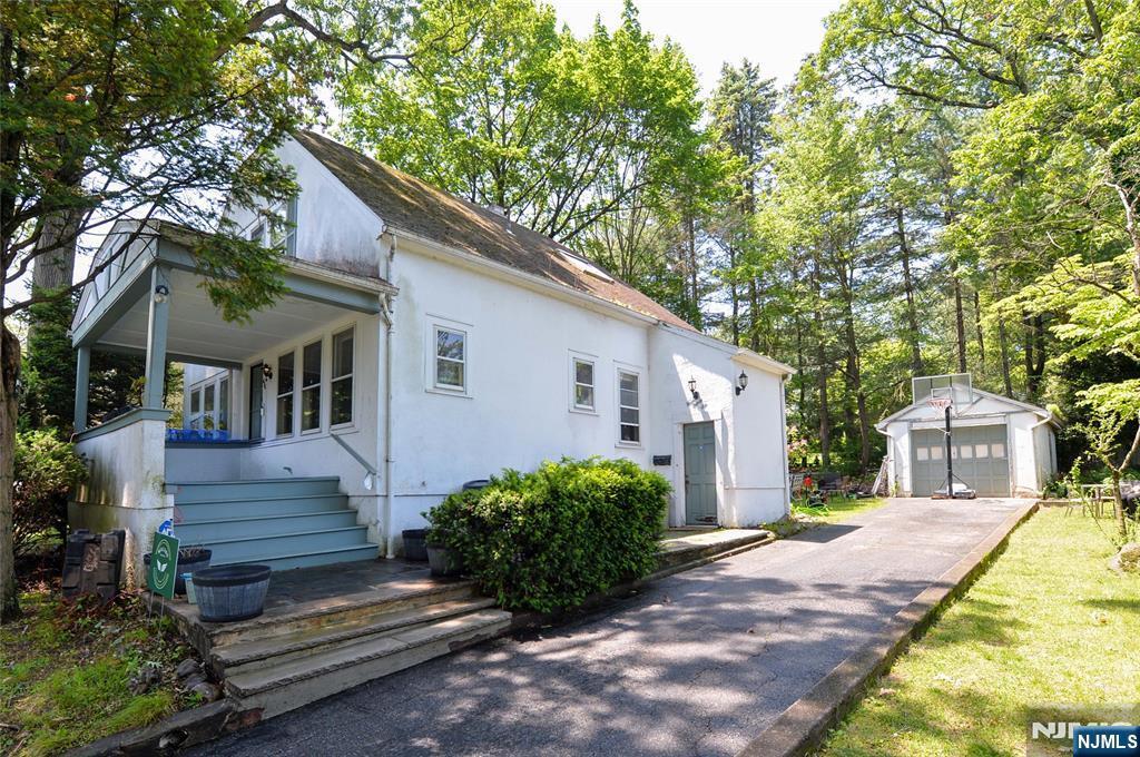 Property Photo: 436 Jackson Terrace NJ 07450