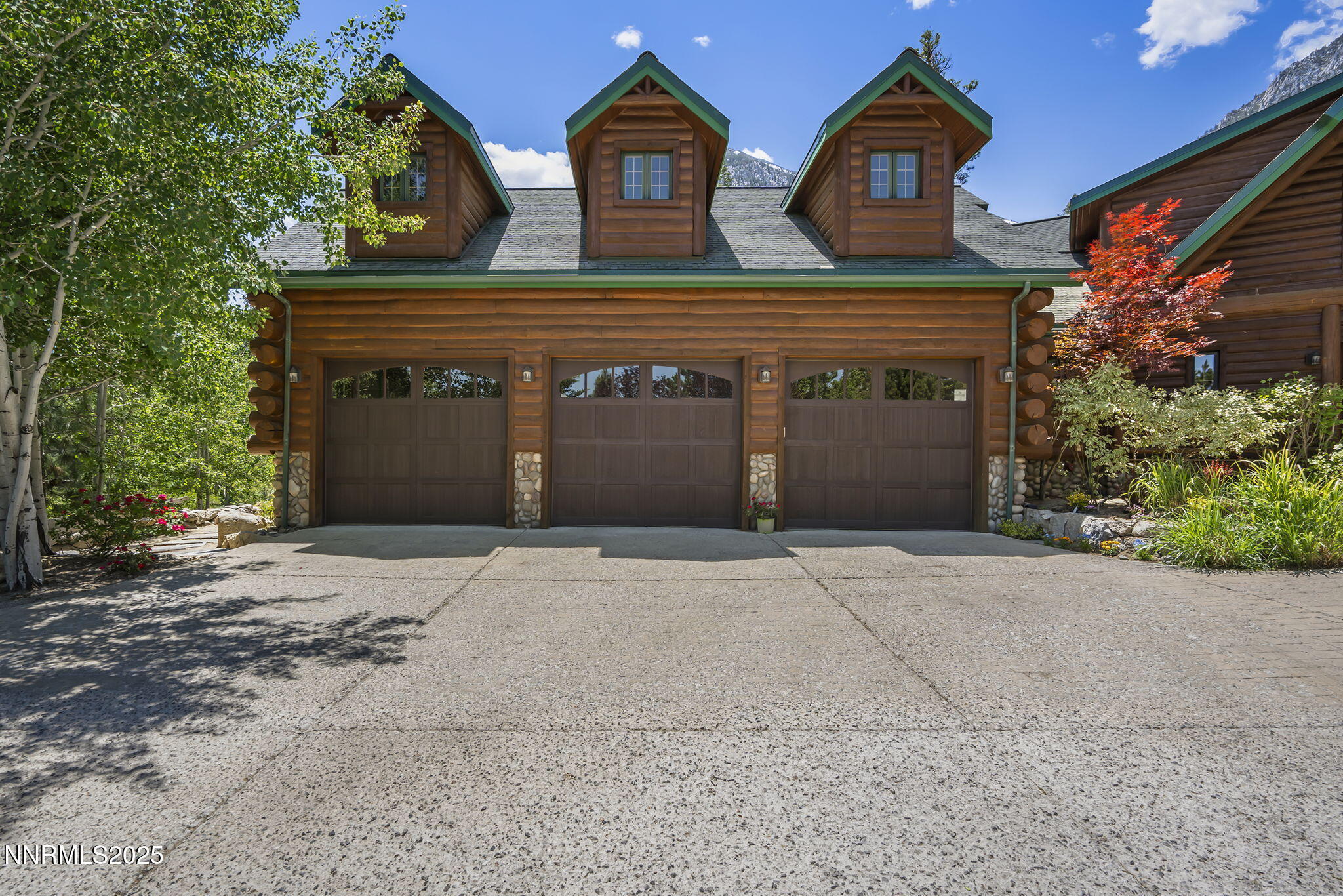 Property Photo: 150 Five Creek Road NV 89460