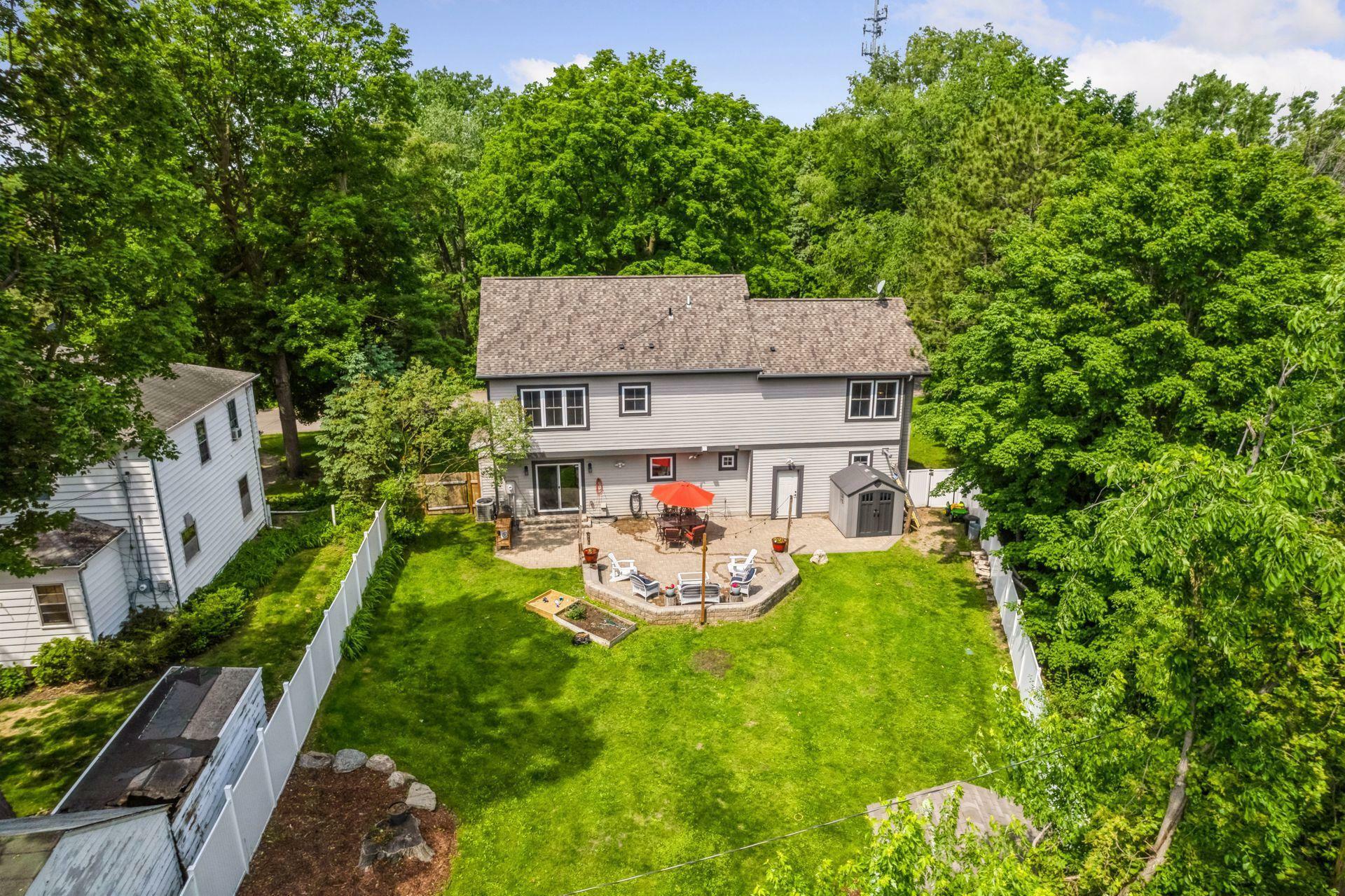 Property Photo: 312 Barry Avenue N MN 55391