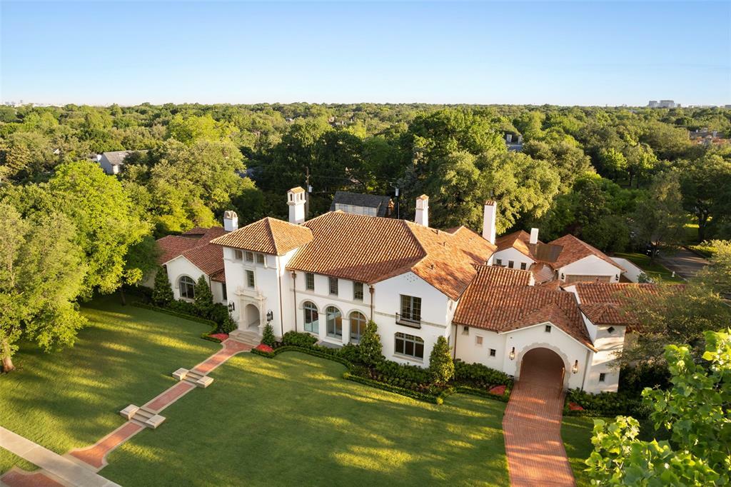 Property Photo:  4400 Belfort Place  TX 75205 