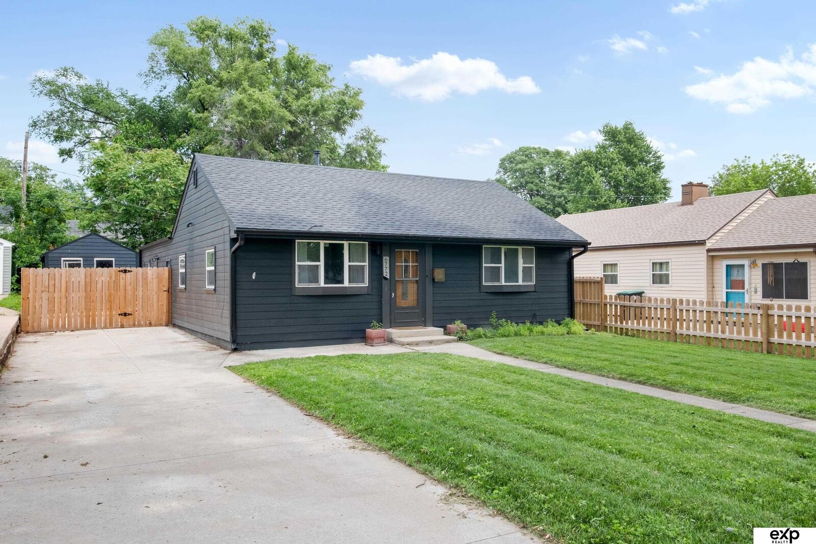 Property Photo: 6772 Hamilton Street NE 68132