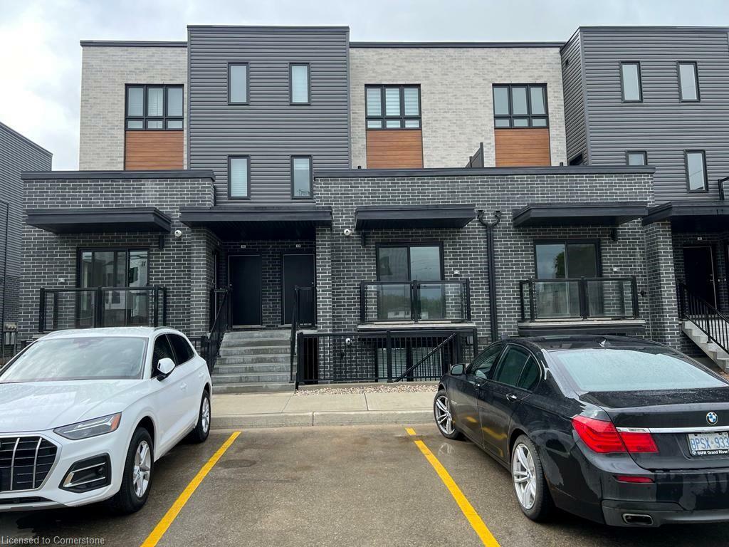 Property Photo: 235 Chapel Hill Drive 11 ON N2R 1N3