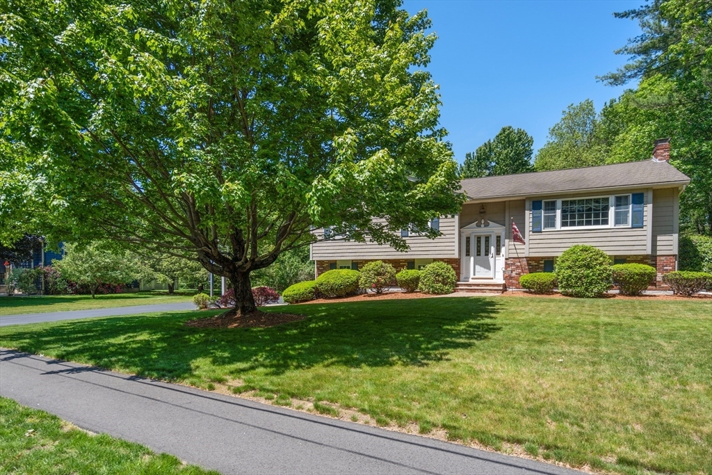Property Photo: 33 Shady Hill Dr MA 01864
